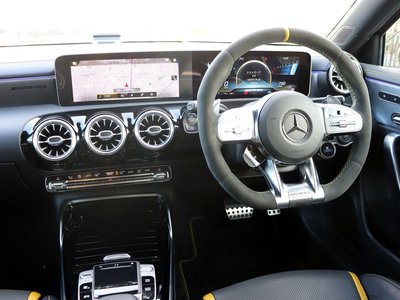 صورة 27 لـ 2019 Mercedes-BENZ A-CLASS AMG