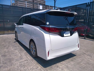 صورة 12 لـ 2023 Toyota ALPHARD