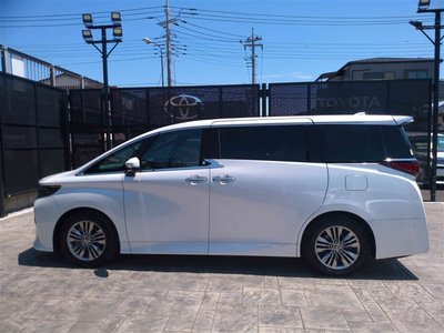 صورة 11 لـ 2023 Toyota ALPHARD