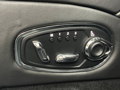 2019 Aston Martin DB11 — миниатюра 19