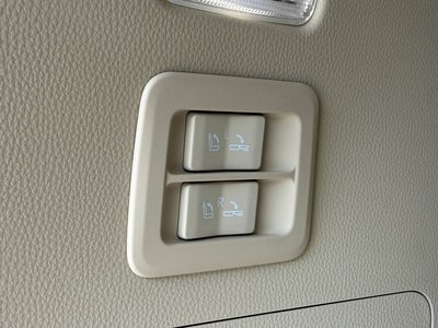2024 Toyota LAND CRUISER 300 thumbnail 74