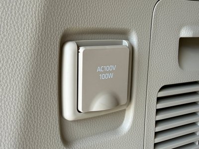 2024 Toyota LAND CRUISER 300 thumbnail 75