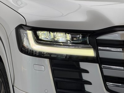 2024 Toyota LAND CRUISER 300 thumbnail 19