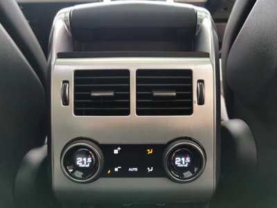 2022 LAND Rover RANGE ROVER SPORT photo 13