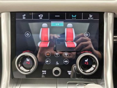 2022 LAND Rover RANGE ROVER SPORT photo 12