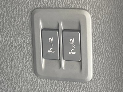 صورة 58 لـ 2024 Toyota LAND CRUISER 250