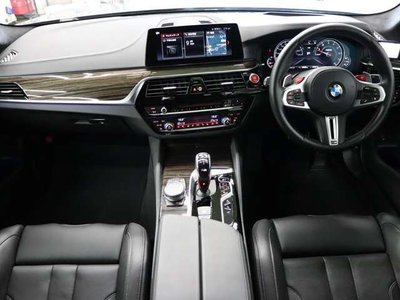 2020 BMW M5 缩略图 2