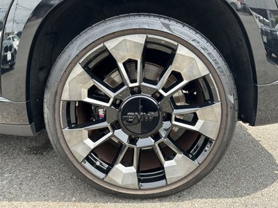 2024 BMW XM 缩略图 10