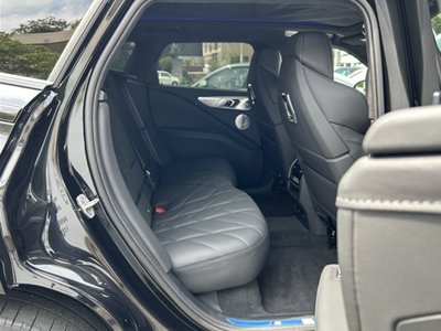 2024 BMW XM 缩略图 24