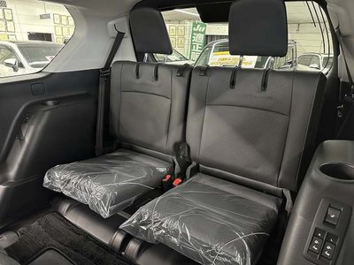 صورة 9 لـ 2022 Toyota LAND CRUISER PRADO