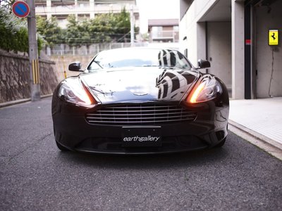 2016 Aston Martin DB9 缩略图 4