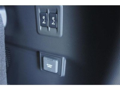 2025 Lexus GX photo 19