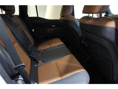 2025 Lexus GX photo 10