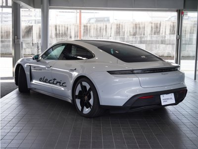 2026 Porsche TAYCAN 缩略图 5