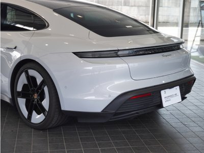 2026 Porsche TAYCAN 缩略图 9