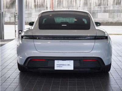 2026 Porsche TAYCAN 缩略图 3
