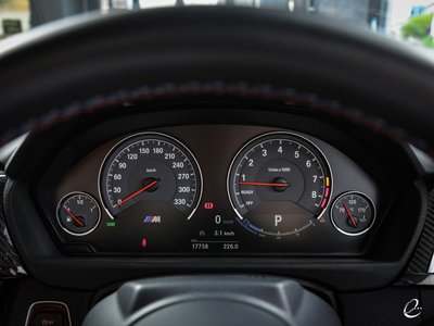 صورة 76 لـ 2020 BMW M4 CABRIOLET