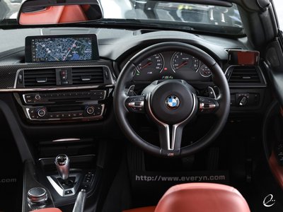 صورة 77 لـ 2020 BMW M4 CABRIOLET