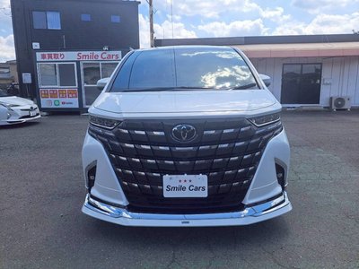 2025 Toyota ALPHARD — фото 3
