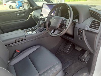 2025 Toyota ALPHARD — фото 29