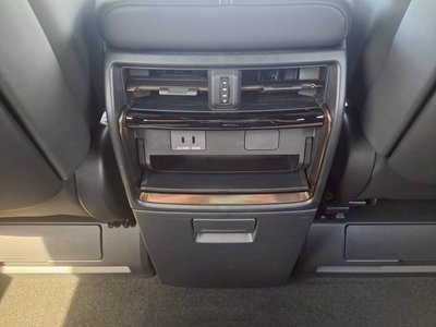 2025 Toyota ALPHARD — фото 41