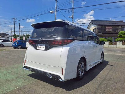 2025 Toyota ALPHARD — фото 6