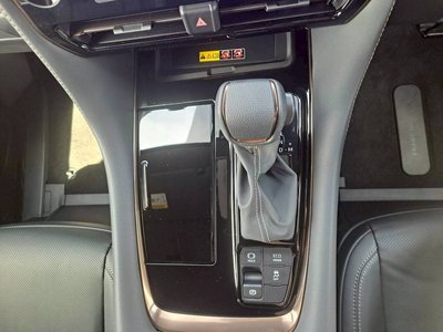 2025 Toyota ALPHARD — фото 17