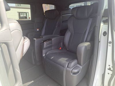 2025 Toyota ALPHARD — фото 62