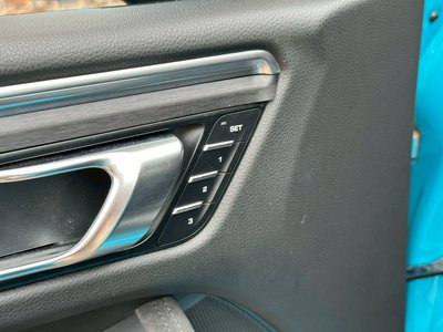 2021 Porsche MACAN 缩略图 38