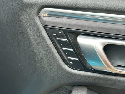 2021 Porsche MACAN 缩略图 32