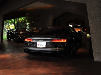 2021 AUDI R8 photo 9