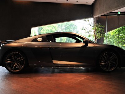2021 AUDI R8 photo 3