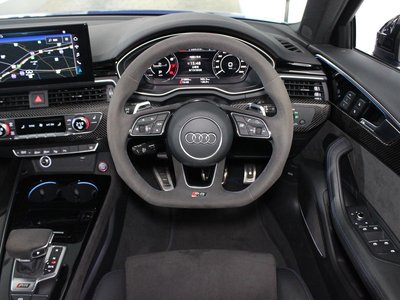 2021 AUDI RS4 AVANT — миниатюра 19