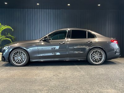 2026 Mercedes-BENZ C-CLASS AMG photo 2