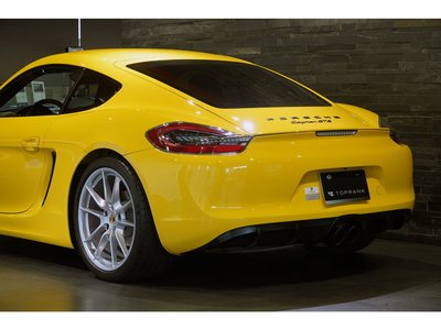 2016 Porsche CAYMAN thumbnail 23