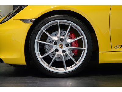 2016 Porsche CAYMAN photo 8