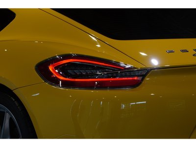 2016 Porsche CAYMAN thumbnail 29