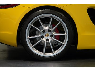 2016 Porsche CAYMAN photo 11