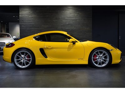 2016 Porsche CAYMAN photo 10