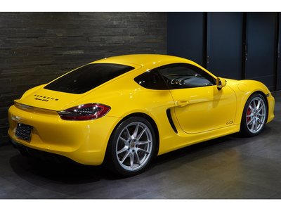 2016 Porsche CAYMAN photo 2