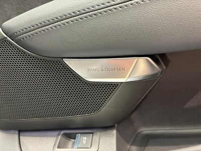 صورة 15 لـ 2023 AUDI E-TRON GT QUATTRO
