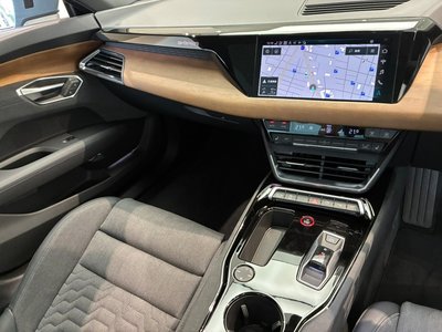 صورة 14 لـ 2023 AUDI E-TRON GT QUATTRO