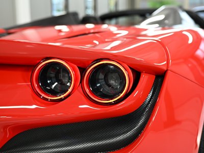 صورة 31 لـ 2021 Ferrari F8 SPIDER