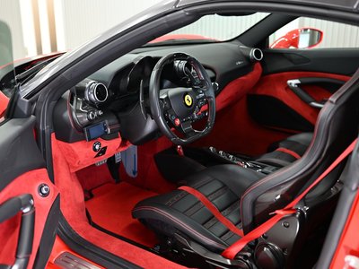 2021 Ferrari F8 SPIDER — фото 4
