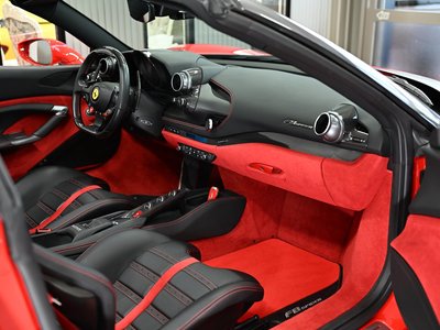 صورة 58 لـ 2021 Ferrari F8 SPIDER