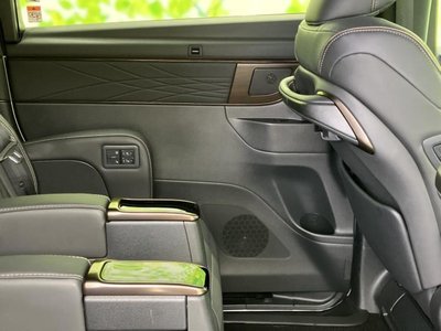 2025 Toyota ALPHARD 照片 25
