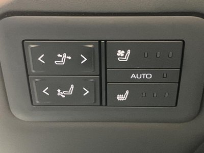 2025 Toyota ALPHARD 照片 44