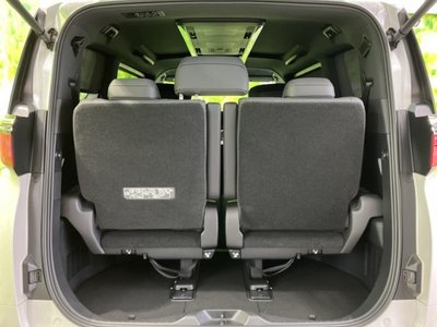 2025 Toyota ALPHARD 照片 20