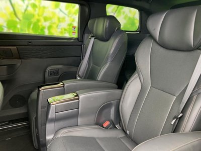 2025 Toyota ALPHARD 照片 8