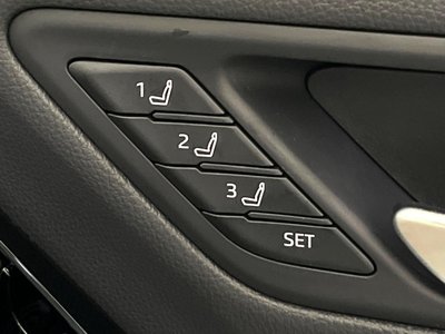 2025 Toyota LAND CRUISER 300 照片 43